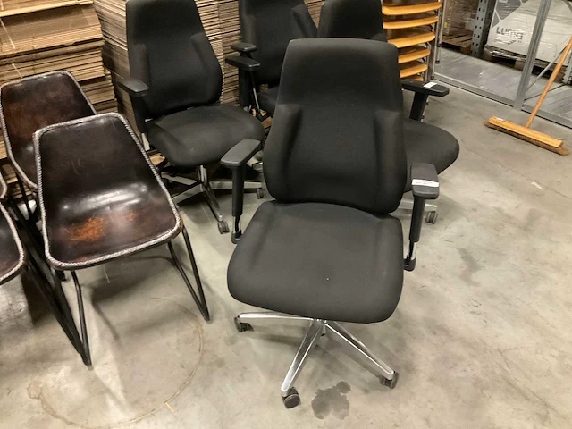 Intertek bureaustoelen (2x) - afbeelding 1 van  3