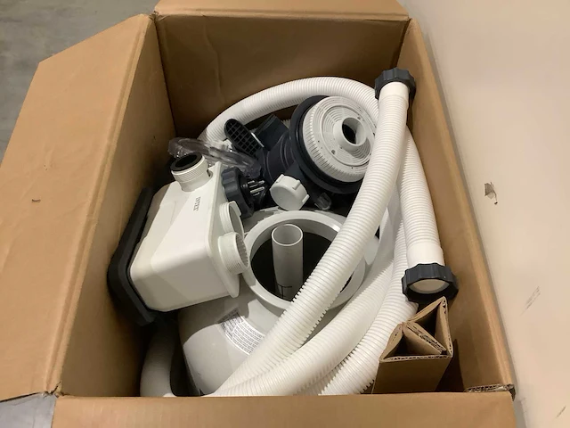 Intex zandfilterinstallatie sx2600 zwembad - afbeelding 4 van  5