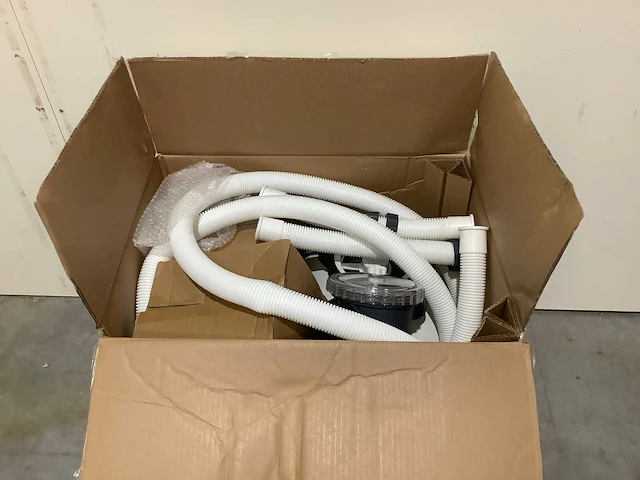 Intex zandfilterinstallatie sx2600 zwembad - afbeelding 3 van  4