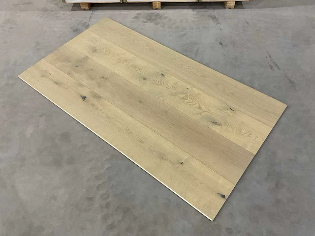 Intra aphrodite eiken rustiek dark brown 93,86m2 houten vloer - afbeelding 4 van  5