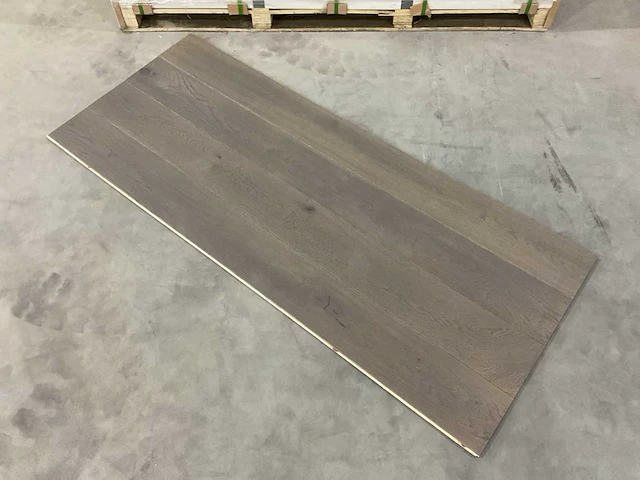 Intra promo eiken rustiek grijs mat gelakt 113,2m2 houten vloer - afbeelding 4 van  5