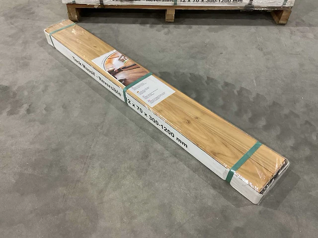 Intra teck massif reversible 60,4m2 houten vloer - afbeelding 3 van  5