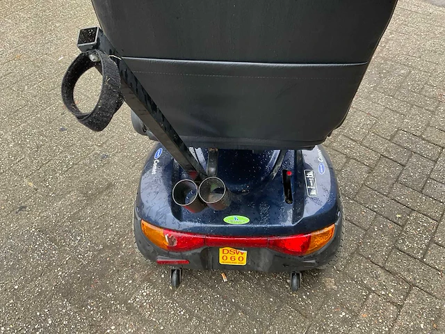 Invacare - comet - scootmobiel - afbeelding 3 van  13
