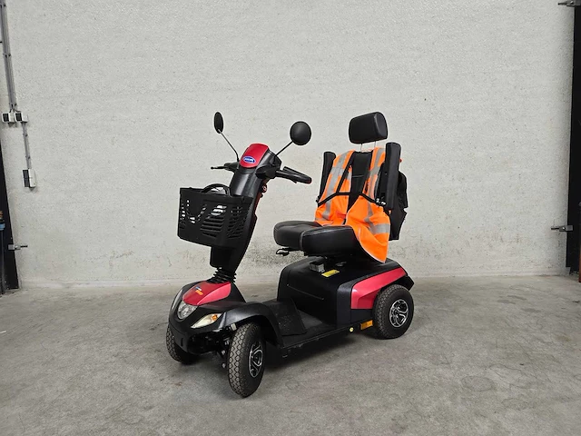 Invacare - elektrische - scootmobiel - afbeelding 2 van  7