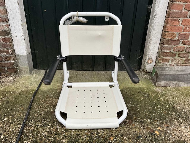 Invacare - revato r7704 - opvouwbare douche zitting - afbeelding 2 van  6