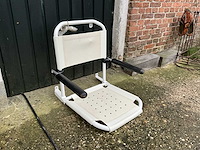 Invacare - revato r7704 - opvouwbare douche zitting - afbeelding 3 van  6