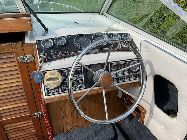 Invader mercury v6 v210 cc speedboot met trailer - afbeelding 10 van  35