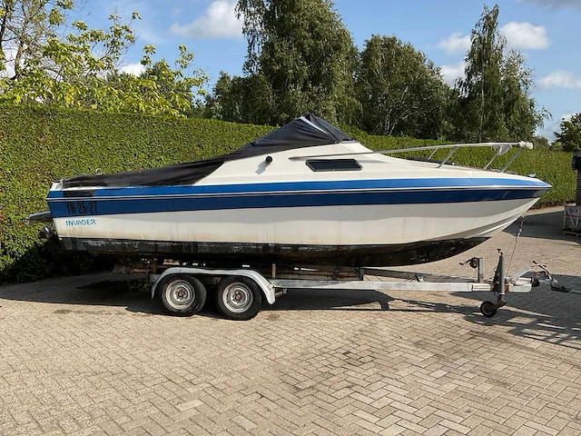 Invader mercury v6 v210 cc speedboot met trailer - afbeelding 23 van  35