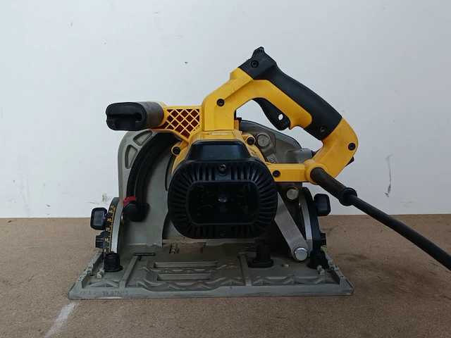 Invalcirkelzaag 165mm 230v (incl.rail 1,5m) dewalt, dws520kr, bouwjaar 2013 - afbeelding 5 van  9