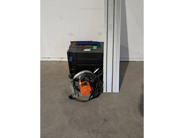 Invalzaag voor tegels - 180mm - 230v carat, tc1800, bouwjaar 2020 - afbeelding 1 van  7