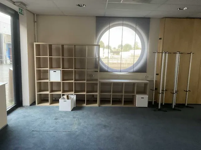 Inventaris kantoor - afbeelding 7 van  16