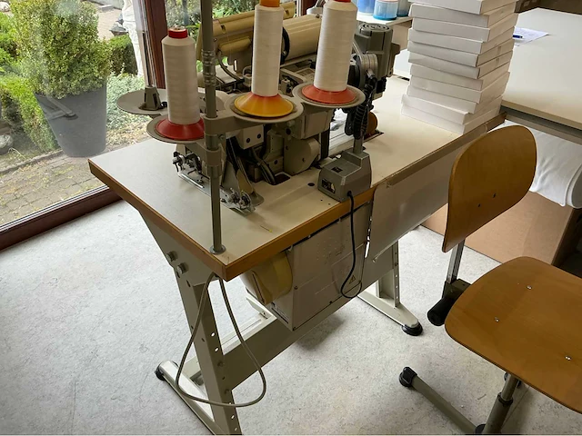 Inventaris naaiatelier - afbeelding 2 van  80
