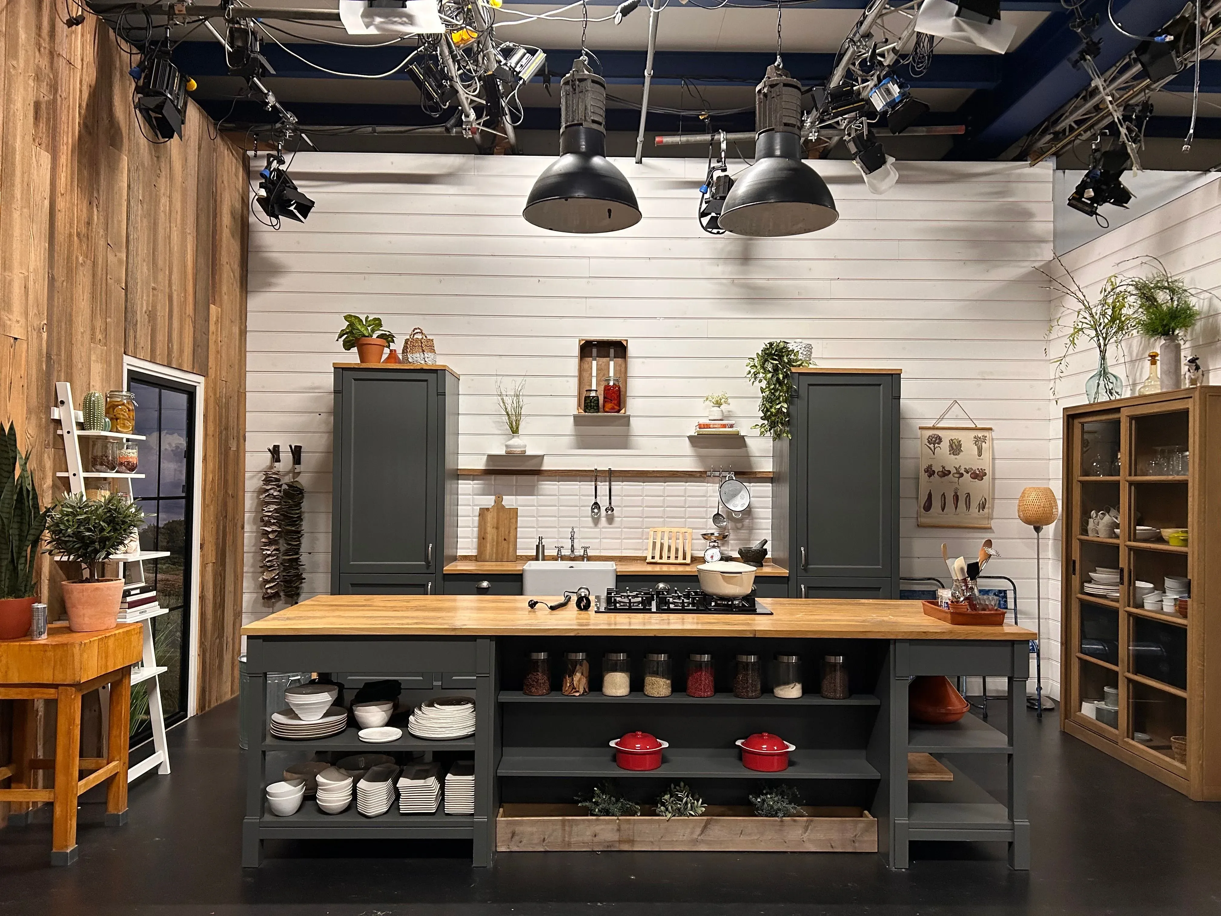Inventaris tv-productie kookstudio