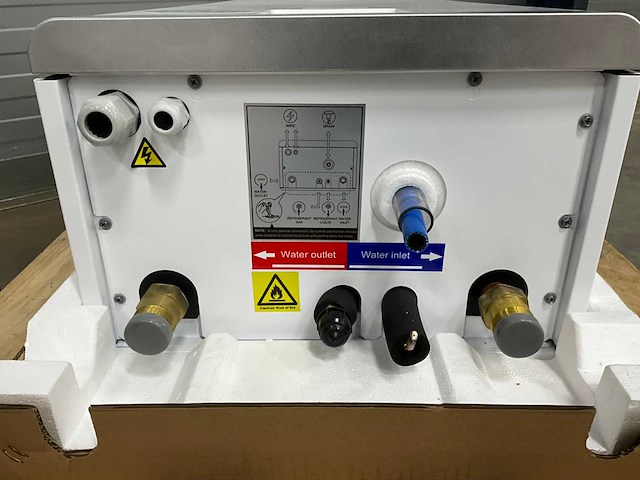 Inventor warmtepomp set binnen en buitenunit 4kw - afbeelding 17 van  18