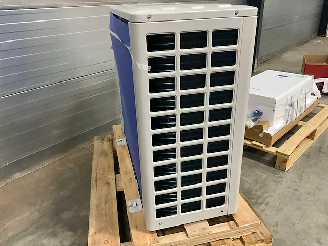 Inventor warmtepomp set binnen en buitenunit 8kw - afbeelding 8 van  18