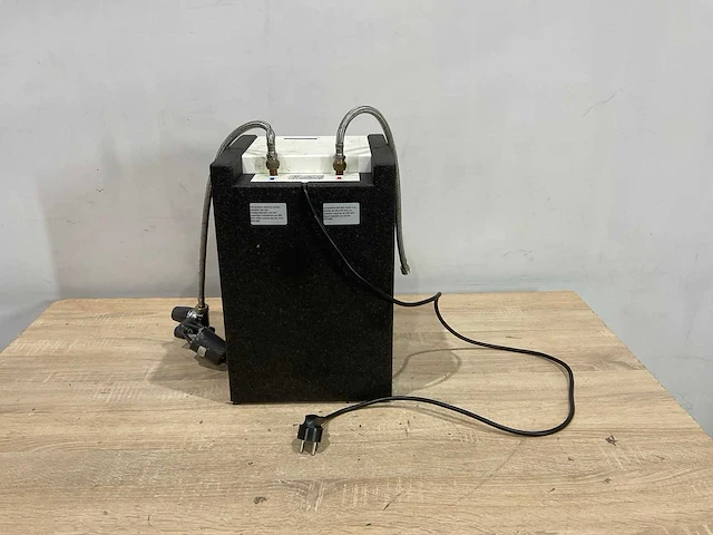 Inventum close in boiler 10 liter - afbeelding 4 van  7