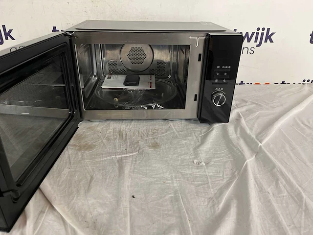 Inventum mn297cb - vrijstaande combimagnetron - heteluchtoven - grill - 29 liter - 1000 watt - 10 kookprogramma's - zwart - afbeelding 2 van  2