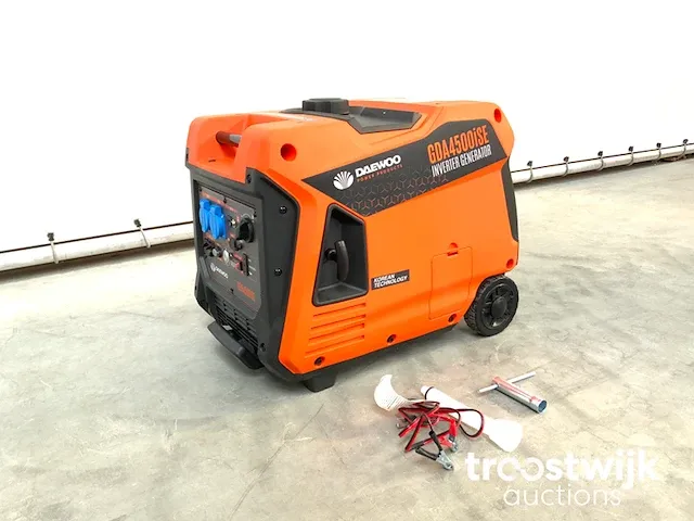Inverter generator - afbeelding 1 van  11