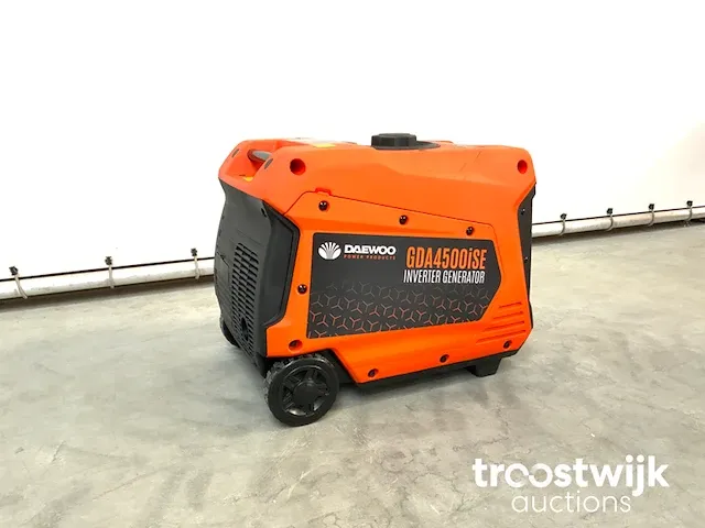 Inverter generator - afbeelding 9 van  11