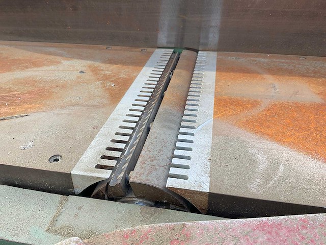 Invicta delta rj 42 schaaftafel machine - afbeelding 5 van  8