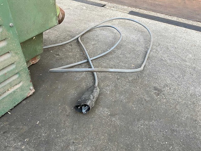 Invicta delta rj 42 schaaftafel machine - afbeelding 7 van  8