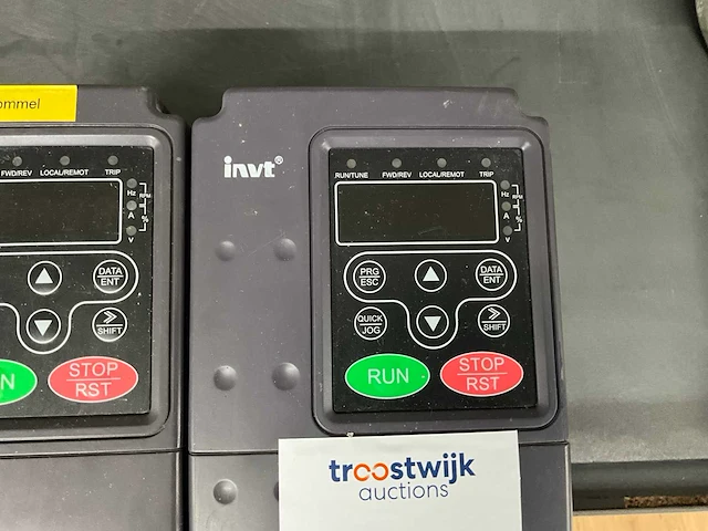 Invt chf100a-2r2g-4 frequentieregelaar (2x) - afbeelding 2 van  4