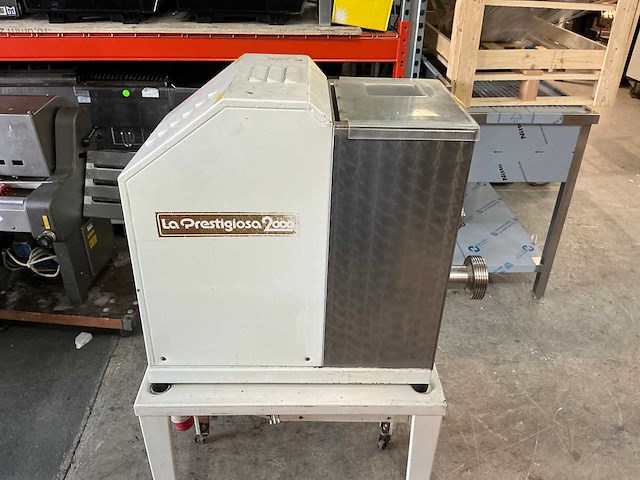 I.p.a la prestigiosa 2000 pastamachine met toebehoren - afbeelding 12 van  17