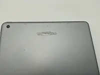 Ipad 6th gen (a1893), 9,7” - 32 gb - wi-fi - space gray tablets - check description - afbeelding 12 van  16