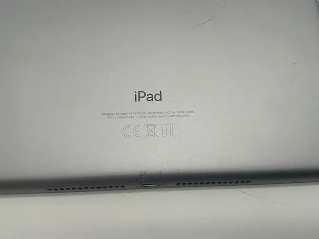 Ipad 6th gen (a1893), 9,7” - 32 gb - wi-fi - space gray tablets - check description - afbeelding 14 van  16