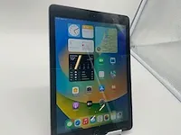 Ipad 6th gen (a1893), 9,7” - 32 gb - wi-fi - space gray tablets - check description - afbeelding 16 van  16