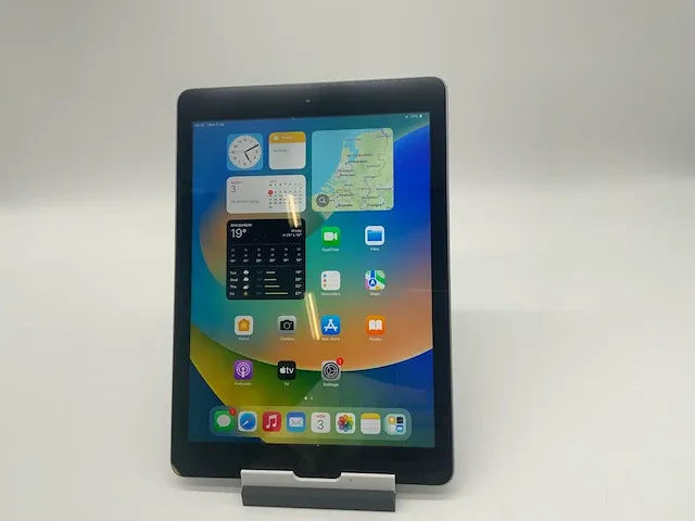 Ipad 6th gen (a1893), 9,7” - 32 gb - wi-fi - space gray tablets - check description - afbeelding 8 van  16