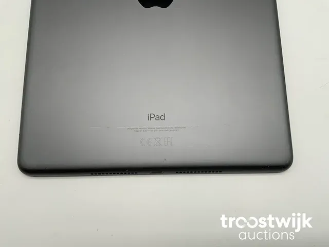 Ipad 7th gen (a2198), 10.2" - 32 gb - wi-fi + cellular - space gray tablet - afbeelding 5 van  6
