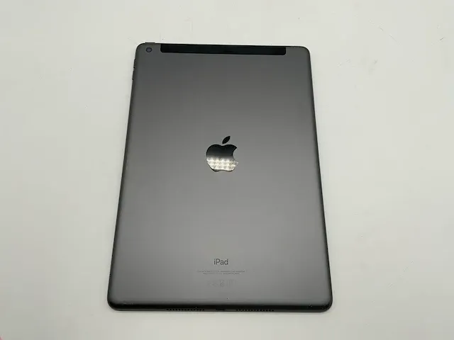 Ipad 7th gen (a2198), 10.2" - 32 gb - wi-fi + cellular - space gray tablet - afbeelding 4 van  6