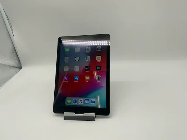 Ipad air (a1474), 9.7" - 16 gb - wi-fi - black tablets - afbeelding 10 van  13