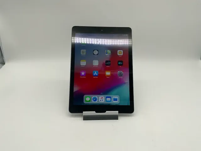 Ipad air (a1474), 9.7" - 16 gb - wi-fi - black tablets - afbeelding 8 van  13