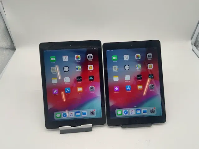 Ipad air (a1475), 9.7" - 128 gb - wi-fi + cellular - space gray tablets - afbeelding 1 van  12