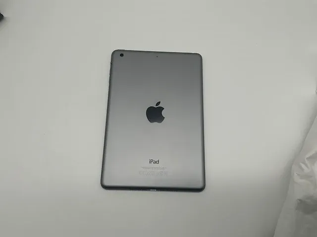 Ipad mini 2 (a1489), 7,9” - 16 gb - wi-fi - space gray tablets - afbeelding 4 van  6