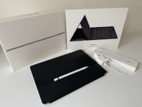Ipad pro 12.9 128 gb met apple toetsenbord en apple pencil. met dozen en lader. margeproduct - afbeelding 3 van  4
