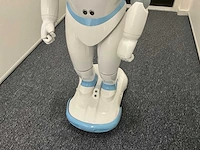Ipal onderwijsrobot - afbeelding 4 van  9