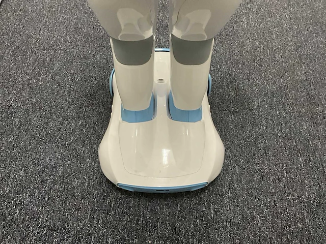 Ipal onderwijsrobot - afbeelding 7 van  9
