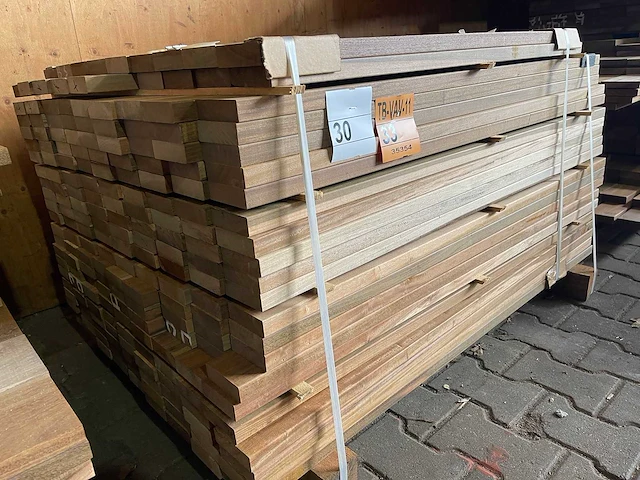Ipé country grade planken geschaafd 1000-1250x90x27mm (198x) - afbeelding 2 van  3