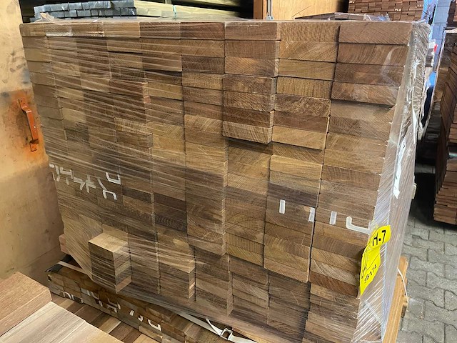 Ipé country grade planken geschaafd 1250x90x27mm (216x) - afbeelding 3 van  3