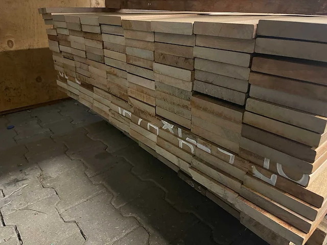 Ipé country grade planken geschaafd 2150x120x21mm (126x) - afbeelding 3 van  3