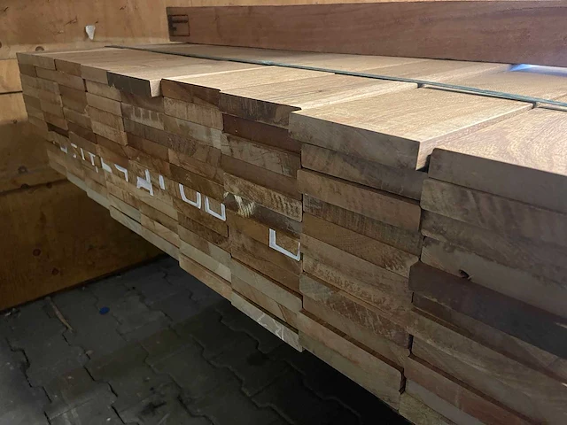 Ipé country grade planken geschaafd 2450x120x21mm (106x) - afbeelding 3 van  3