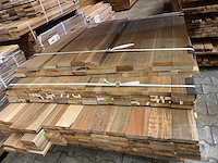 Ipé country grade planken geschaafd 950-1550x90x21mm (162x) - afbeelding 1 van  2