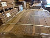 Ipé country grade planken geschaafd 950x90x27mm (207x) - afbeelding 1 van  3