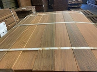 Ipé country grade planken geschaafd 950x90x27mm (207x) - afbeelding 1 van  3