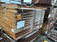 Ipé hardhouten planken geschaafd 21x145mm, lengte 65-125cm (174x) - afbeelding 1 van  3