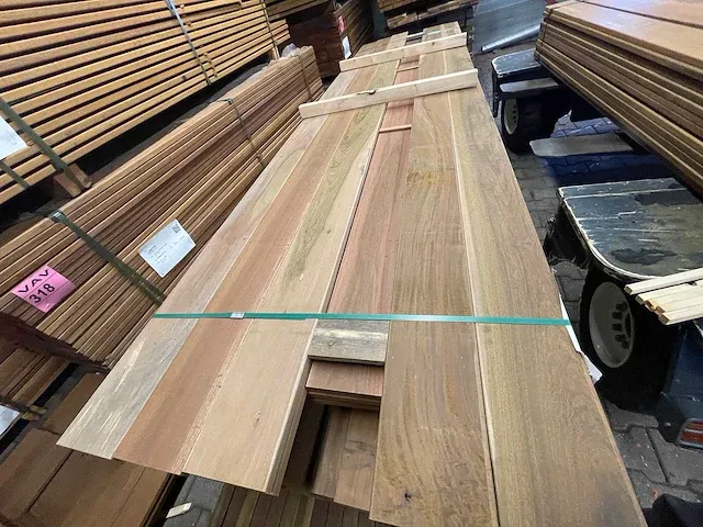 Ipé hardhouten planken geschaafd 21x145mm, lengte 7/335cm 20/305cm (27x) - afbeelding 1 van  3