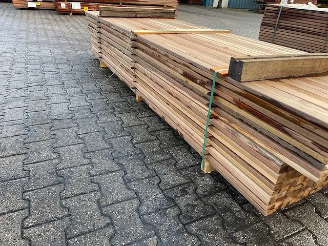 Ipé hardhouten planken geschaafd 21x45mm, lengte 204/275cm 138/305cm (342x) - afbeelding 2 van  3